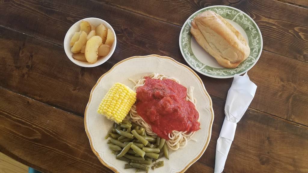 Highway 108 Lumberjack Cafe | restaurant | 9092 TN-108, Altamont, TN 37301, USA | 9316923000 OR +1 931-692-3000