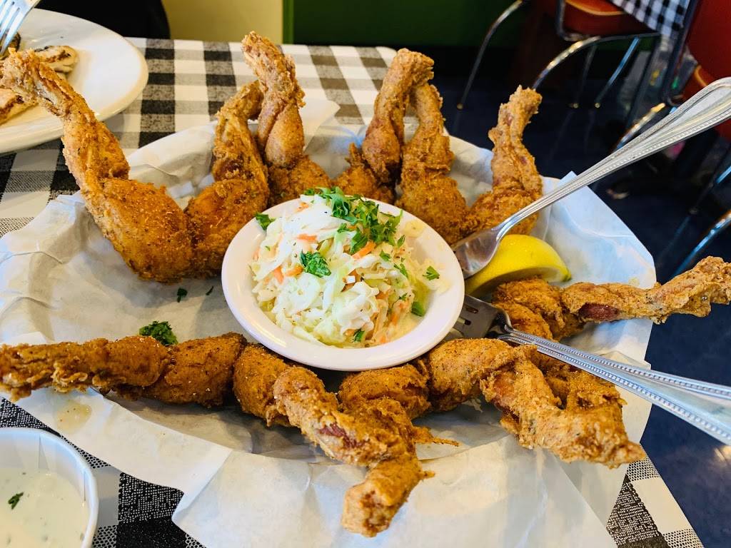 Flying Fish | restaurant | 1815 N Durham Dr, Houston, TX 77008, USA | 7133779919 OR +1 713-377-9919