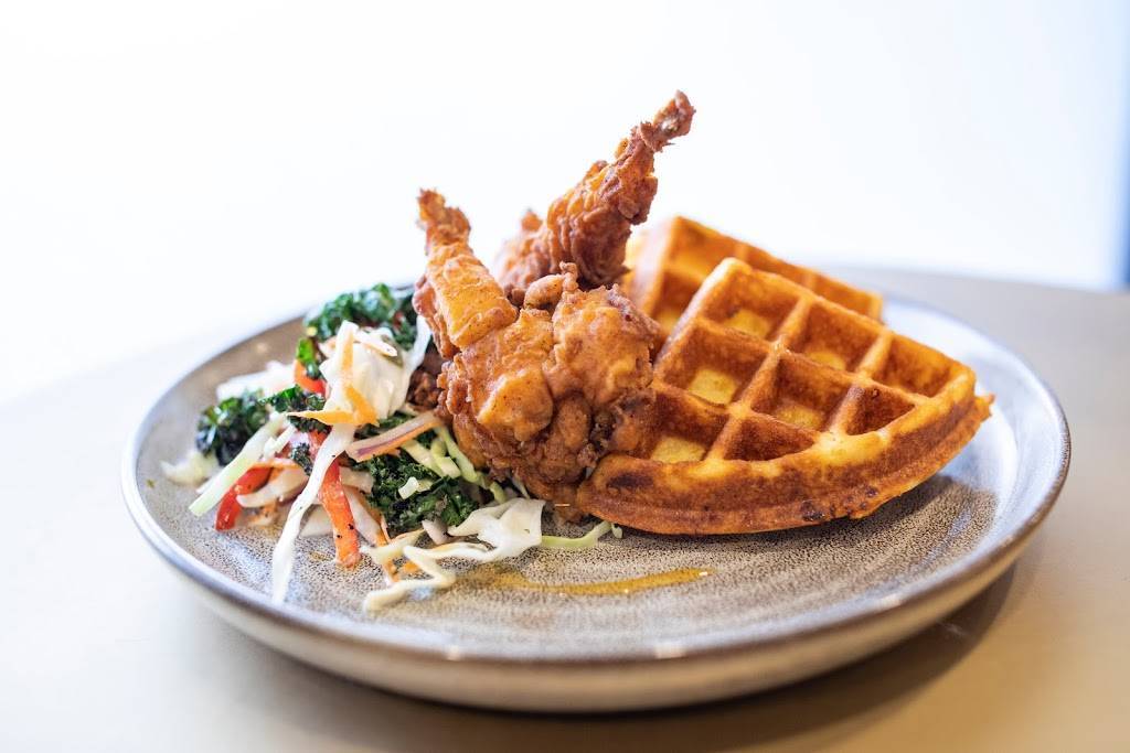 LRH Restaurant and Bar | restaurant | 221 E Las Colinas Blvd, Irving, TX 75039, USA | 9725560800 OR +1 972-556-0800