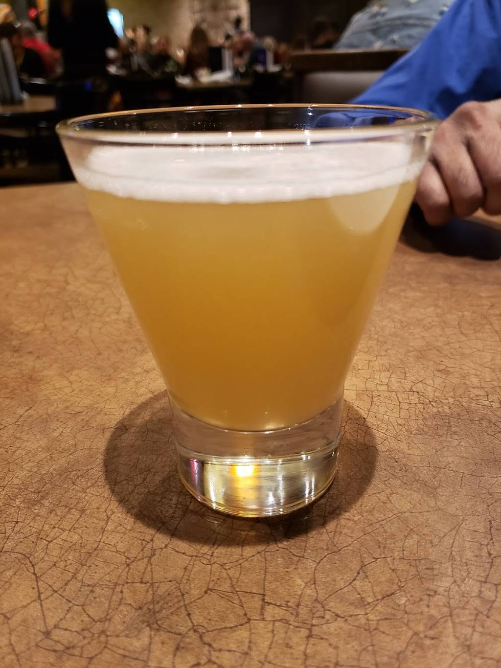 Bella Luna Cafe West | restaurant | 2441 N Maize Rd # 2511, Wichita, KS 67205, USA | 3166133320 OR +1 316-613-3320