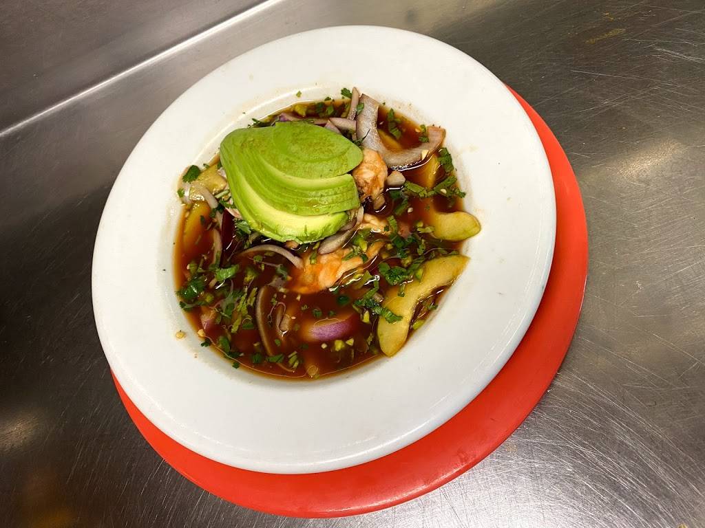 Los Balones Sports Bar & Restaurant | restaurant | 2905 Webb Chapel Ext, Dallas, TX 75220, USA | 2143584449 OR +1 214-358-4449