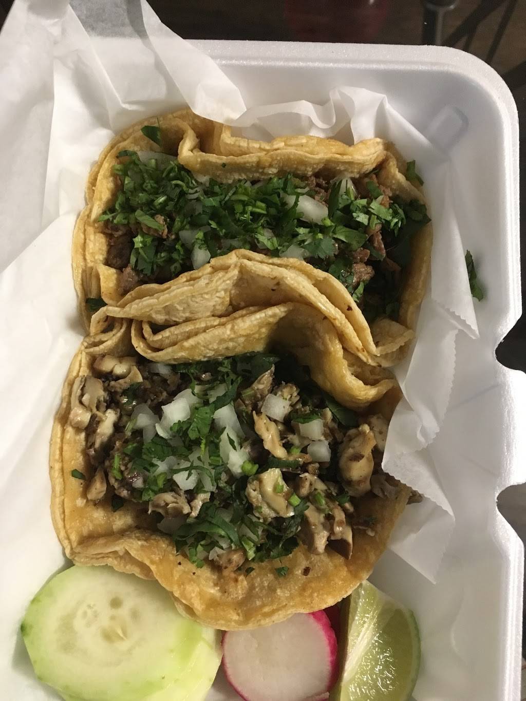 Taqueria J & C | restaurant | 1741 State St, Columbus, IN 47201, USA | 8125528792 OR +1 812-552-8792