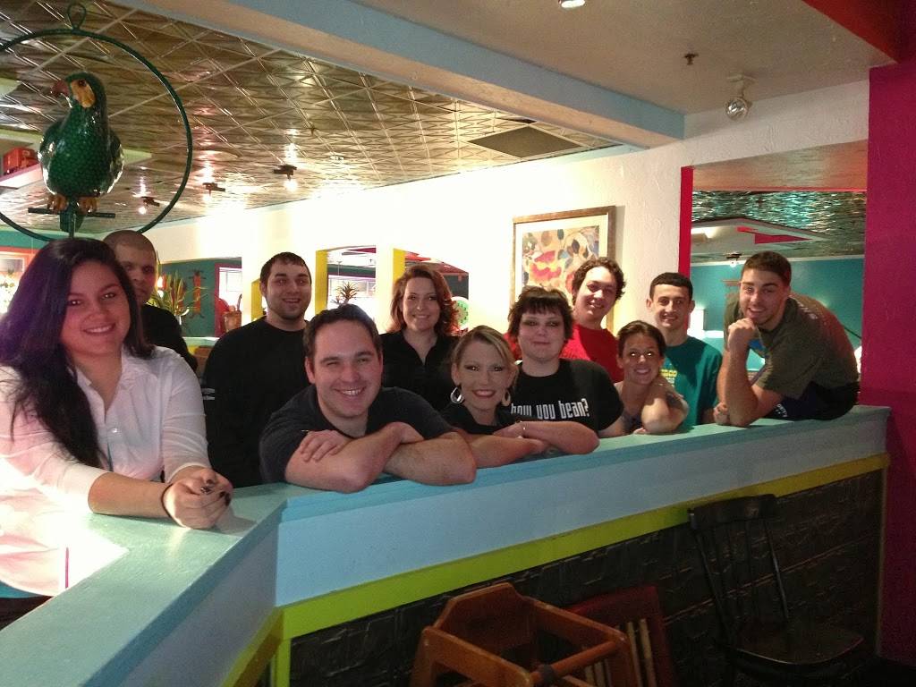 Shortys | restaurant | 48 Gusabel Ave, Nashua, NH 03063, USA | 6038824070 OR +1 603-882-4070