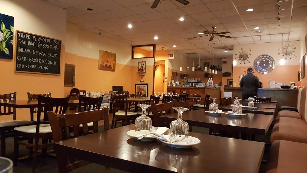Thai Thank You | restaurant | 3248 N Lincoln Ave, Chicago, IL 60657, USA | 7733487199 OR +1 773-348-7199