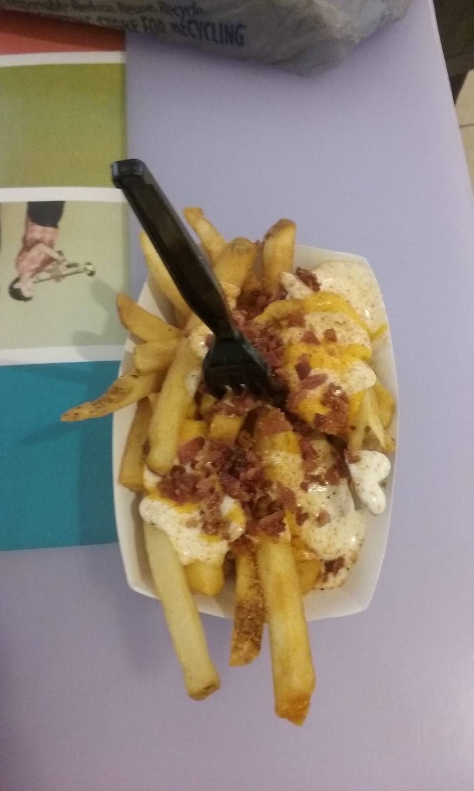 Charleys | restaurant | 1245 Worcester St Ste 2012, Natick, MA 01760, USA | 6173477245 OR +1 617-347-7245