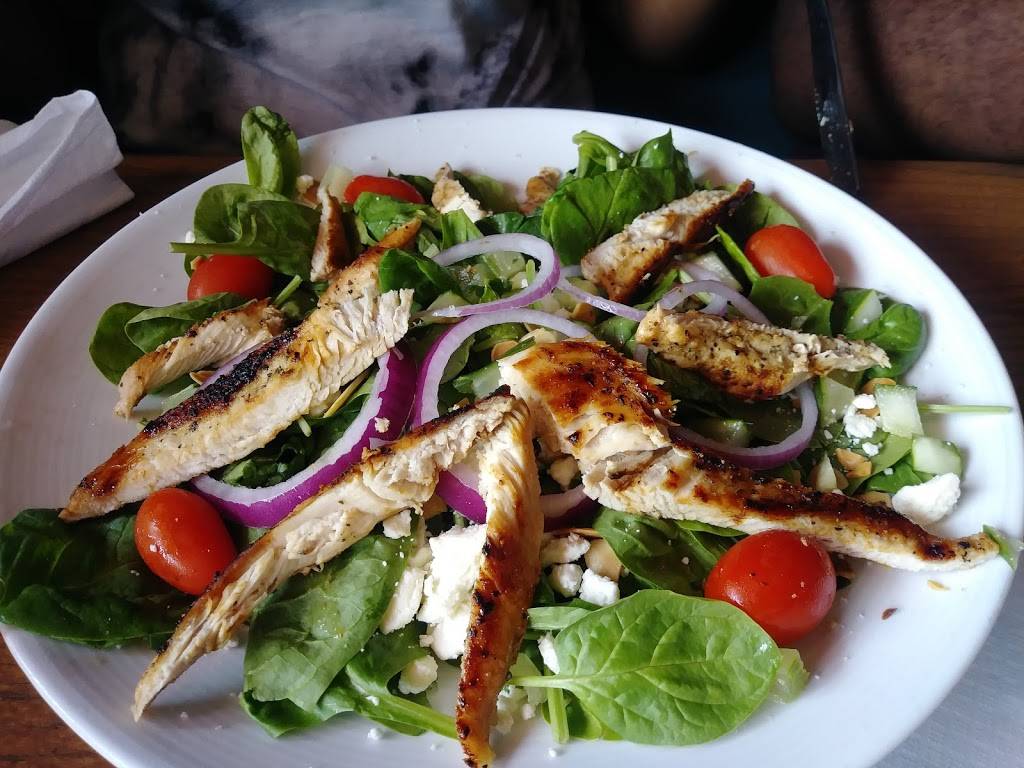 Noisy Oyster | restaurant | 7842 Rivers Ave, North Charleston, SC 29406, USA | 8438241000 OR +1 843-824-1000