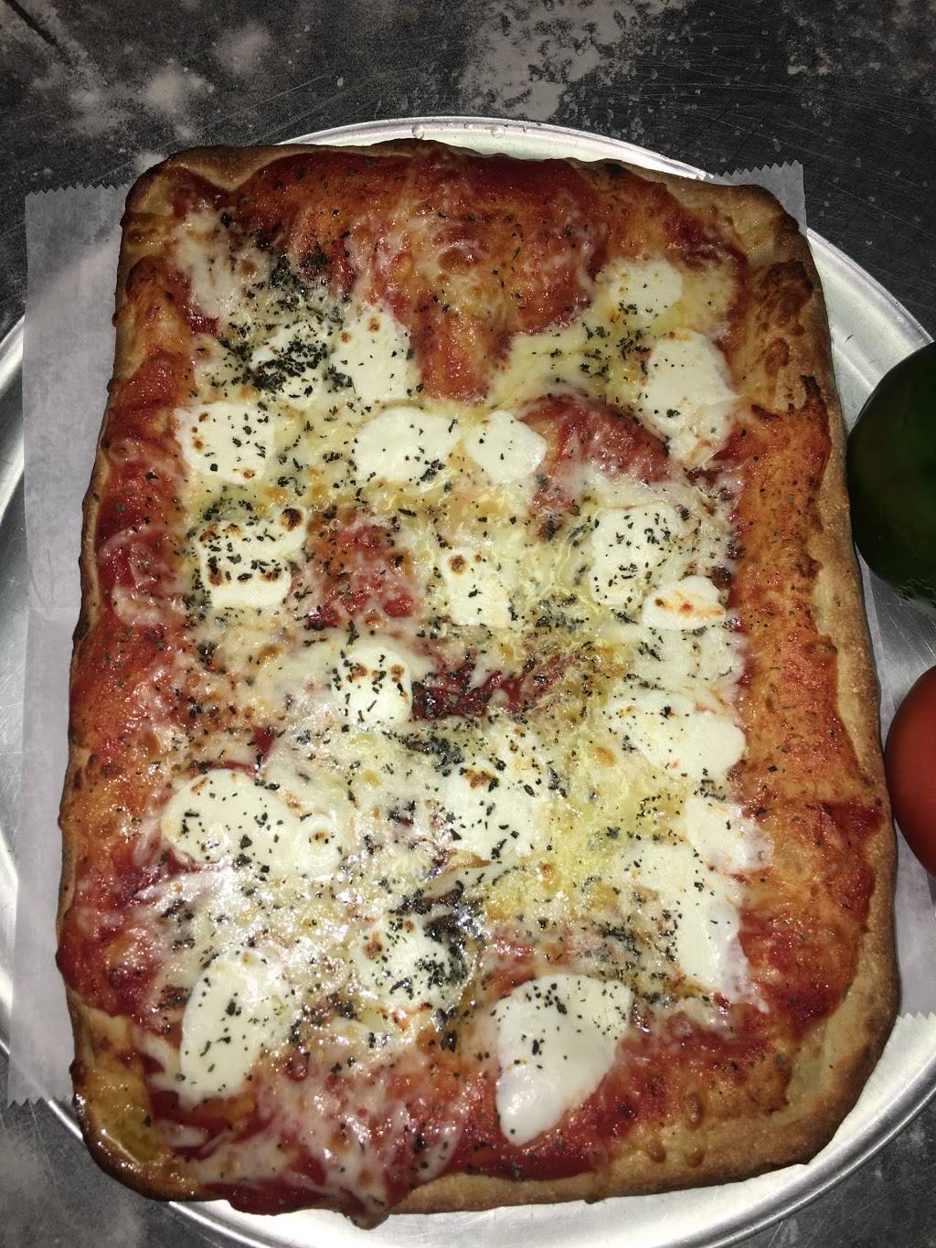 Pizza Di Roma | restaurant | 2809 Brownsville Rd, Pittsburgh, PA 15227, USA | 4128824400 OR +1 412-882-4400