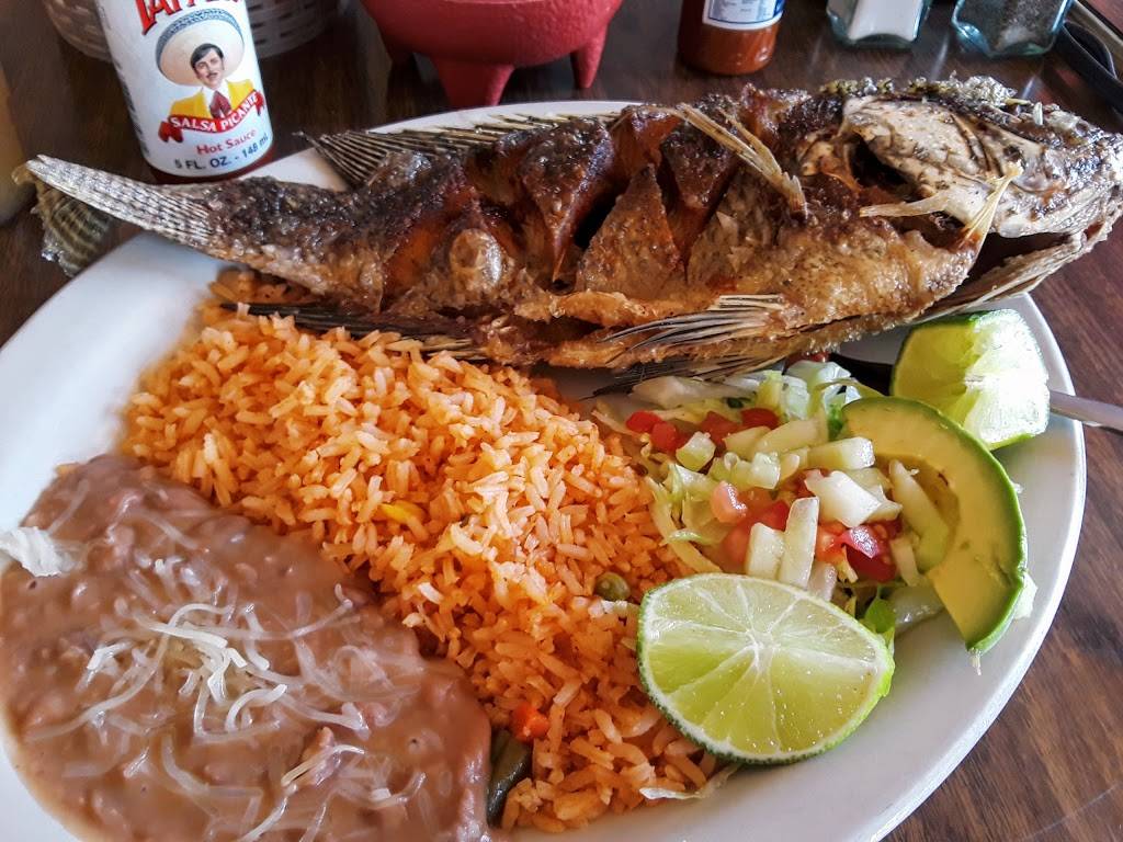 Arturos Tacos Cocina Tradicional Mexicana | restaurant | 18596 Valley Blvd, Bloomington, CA 92316, USA | 9098747018 OR +1 909-874-7018