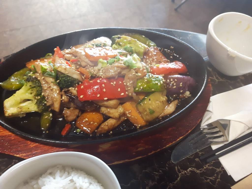 Korean Fusion | restaurant | 443 St Clair St, Chatham, ON N7L 3K6, Canada | 5193511764 OR +1 519-351-1764
