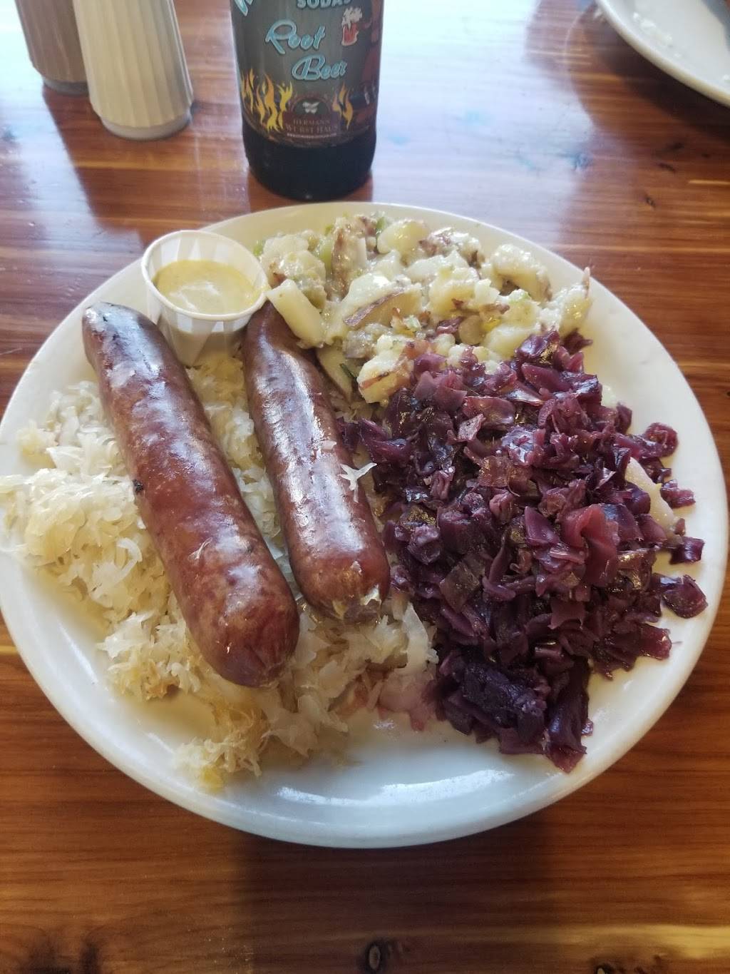 Hermann Wurst Haus | restaurant | 234 E 1st St, Hermann, MO 65041, USA | 5734862266 OR +1 573-486-2266