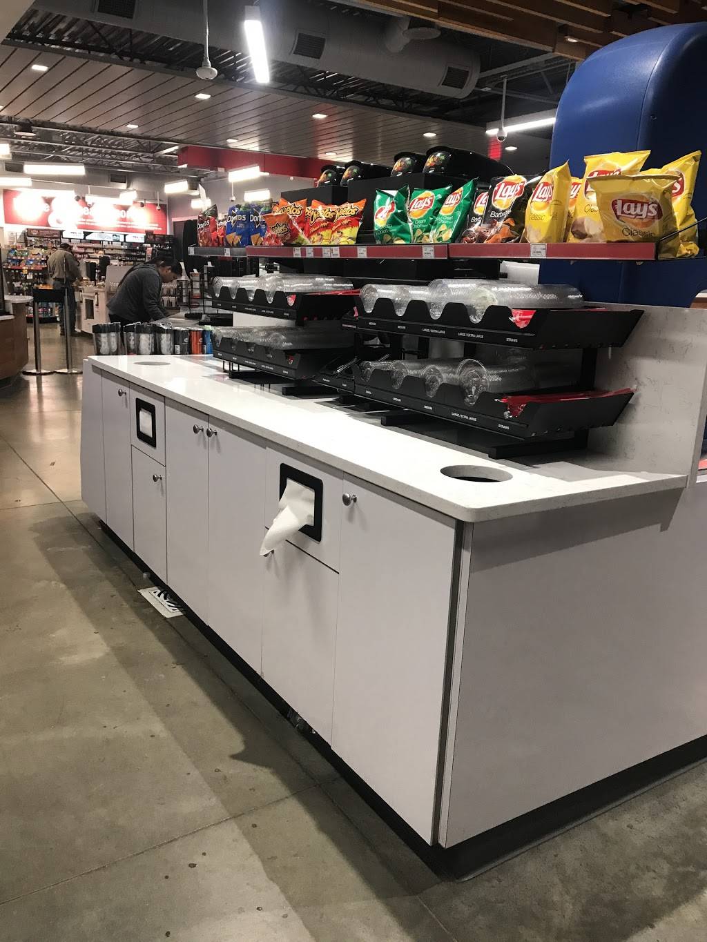 Kum & Go | meal takeaway | 3033 8th Ave, Evans, CO 80620, USA | 9703529268 OR +1 970-352-9268