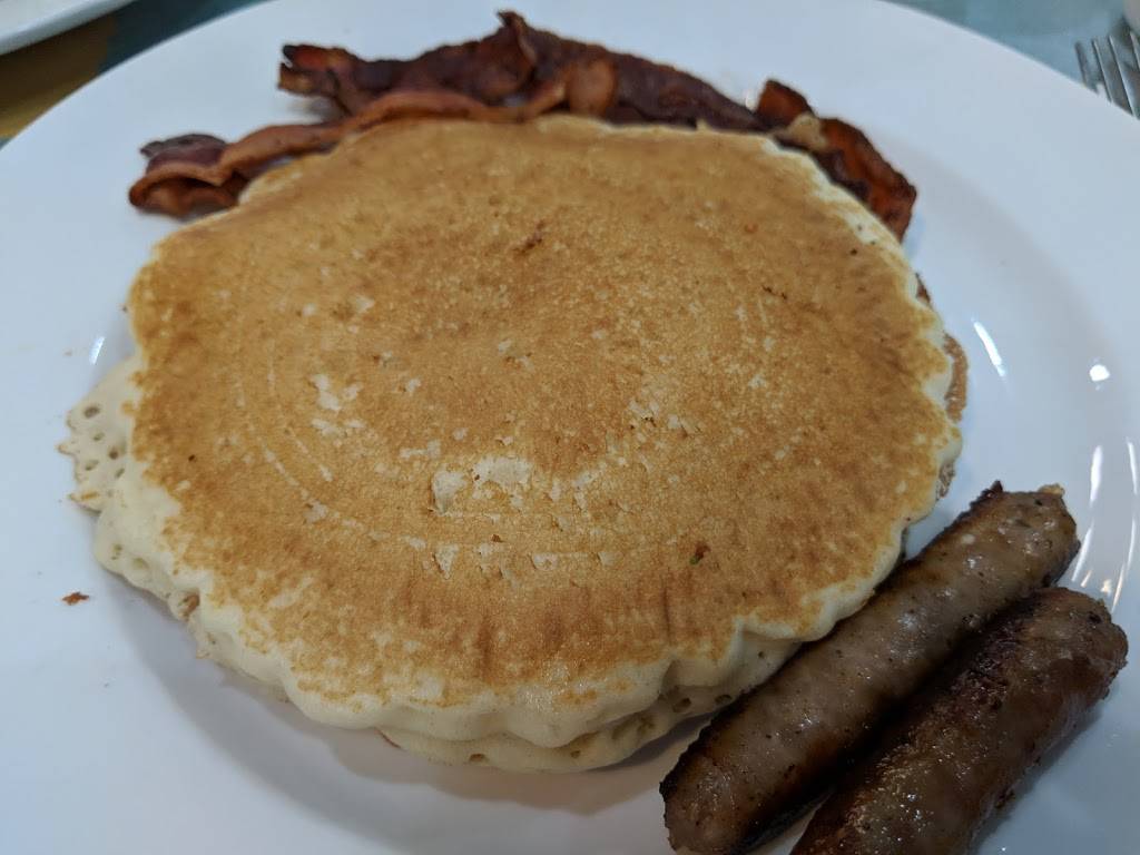 Lilis Cafe | restaurant | 10961 N Military Trl, Palm Beach Gardens, FL 33410, USA | 5615082914 OR +1 561-508-2914