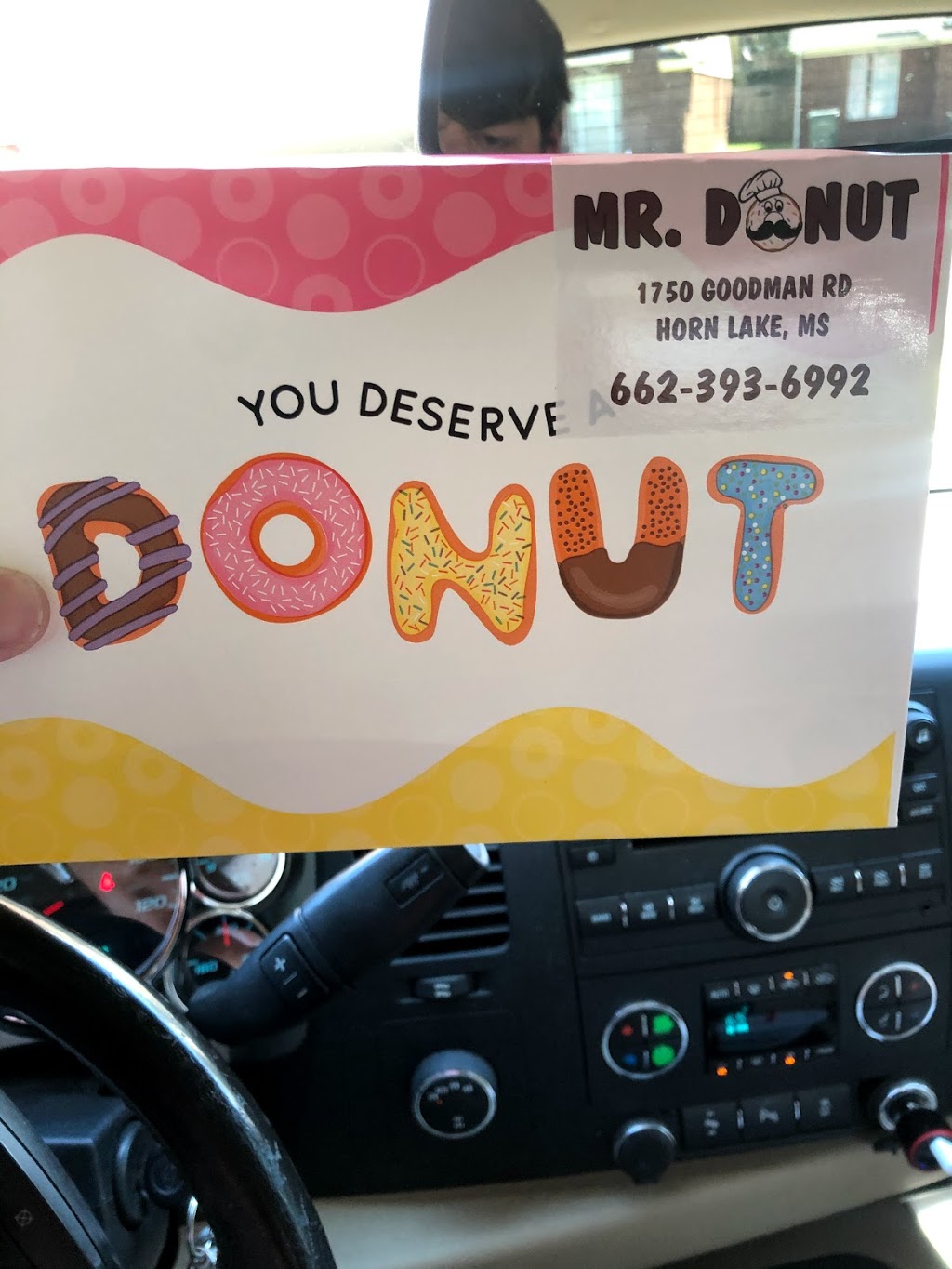 MR. DONUT | restaurant | 1750 Goodman Rd, Horn Lake, MS 38637, USA | 6623936992 OR +1 662-393-6992