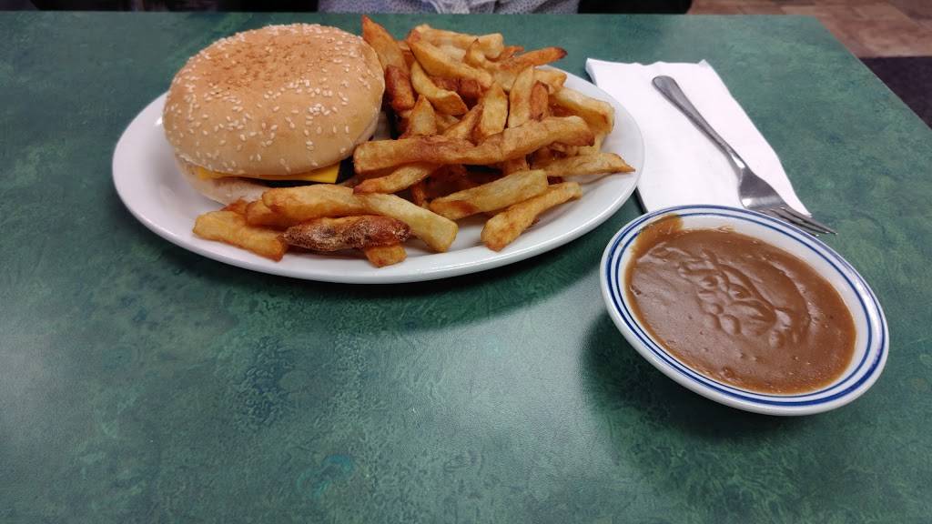 Steeles Restaurant | restaurant | 1900 Merivale Rd, Nepean, ON K2G 4N4, Canada | 6137237771 OR +1 613-723-7771