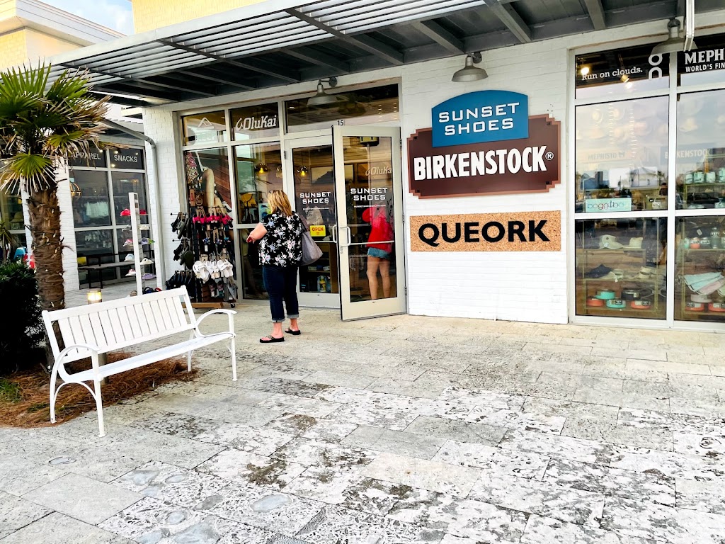 The Hub | restaurant | 7000 E County Hwy 30A, Watersound, FL 32461, USA | 8502130782 OR +1 850-213-0782