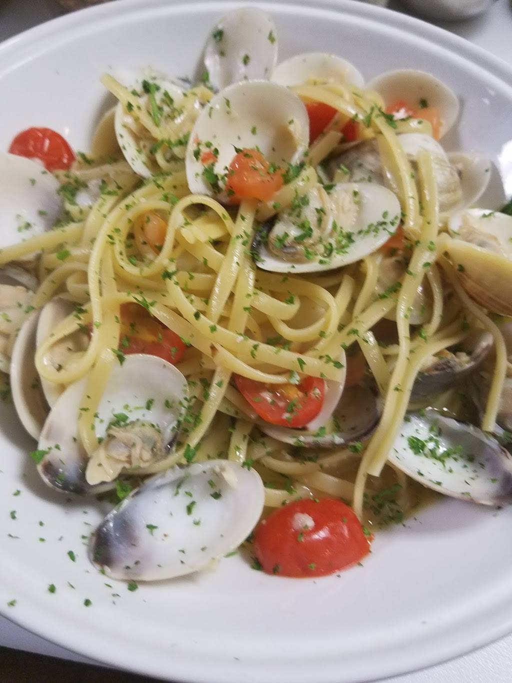 La Perla di Pompano | bakery | 420 N Federal Hwy, Pompano Beach, FL 33062, USA | 7542229174 OR +1 754-222-9174