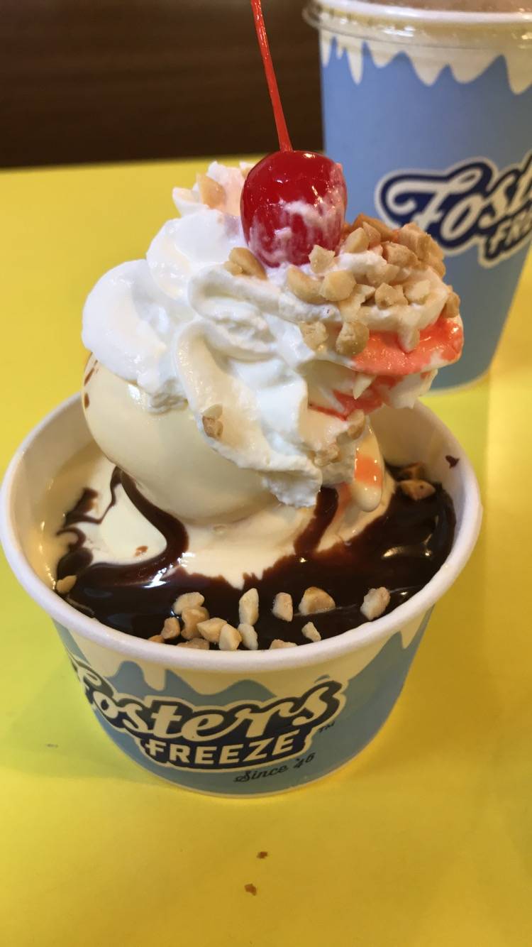 Fosters Freeze | restaurant | 1360 Camden Ave, Campbell, CA 95008, USA | 4084128863 OR +1 408-412-8863