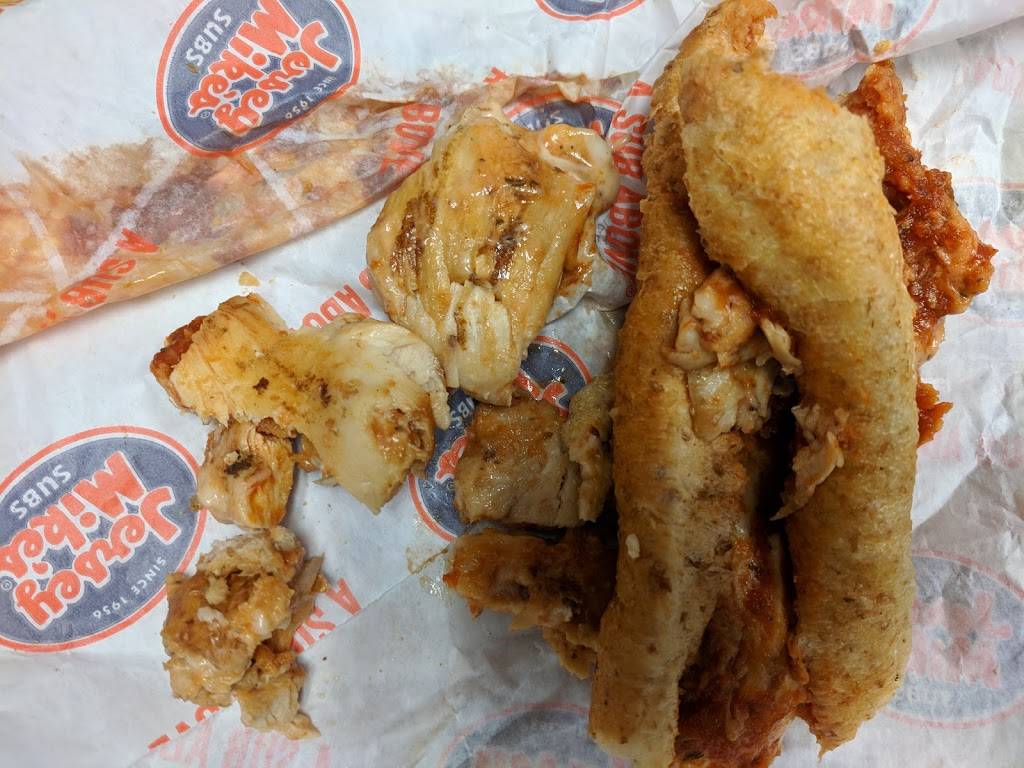Jersey Mikes Subs | restaurant | 2476 S Oneida St, Green Bay, WI 54304, USA | 9205445363 OR +1 920-544-5363