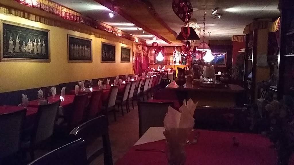 Curry Village | restaurant | 306 George St N, Peterborough, ON K9J 3H2, Canada | 7057421432 OR +1 705-742-1432