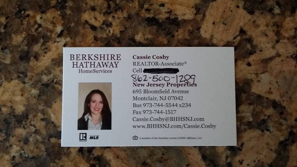 Dunkin Donuts | cafe | 843 E St Georges Ave, Roselle, NJ 07203, USA | 9082415000 OR +1 908-241-5000