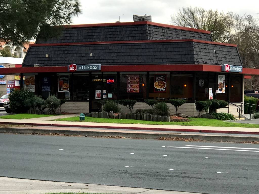 Jack in the Box | restaurant | 4740 Clayton Rd, Concord, CA 94521, USA | 9256821275 OR +1 925-682-1275