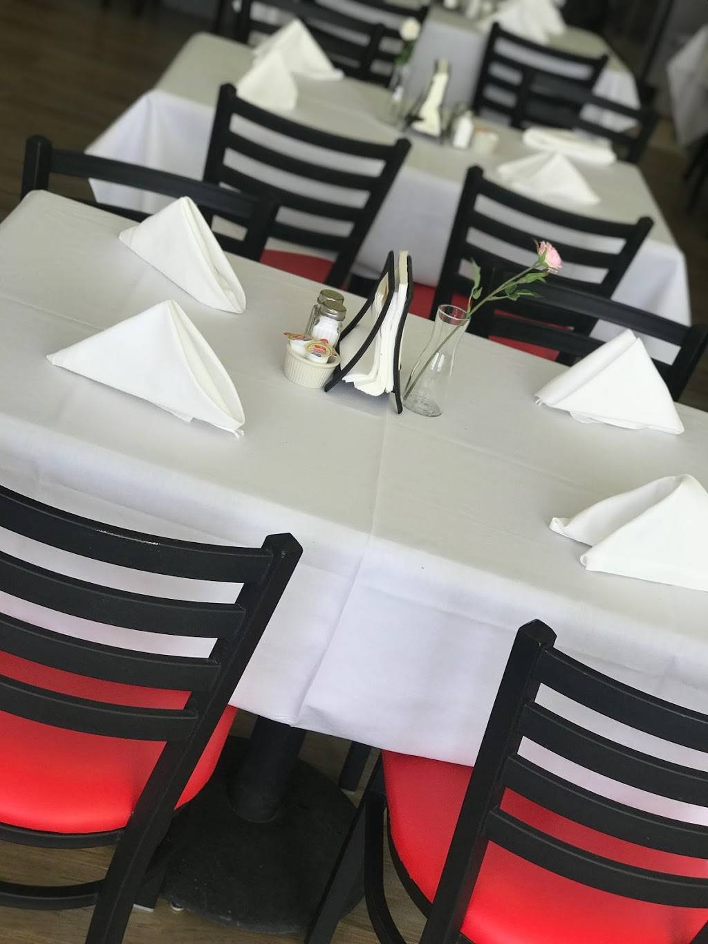 Elfign Ethiopian Restaurant | restaurant | 5703A Center Ln, Baileys Crossroads, VA 22041, USA | 5712579522 OR +1 571-257-9522