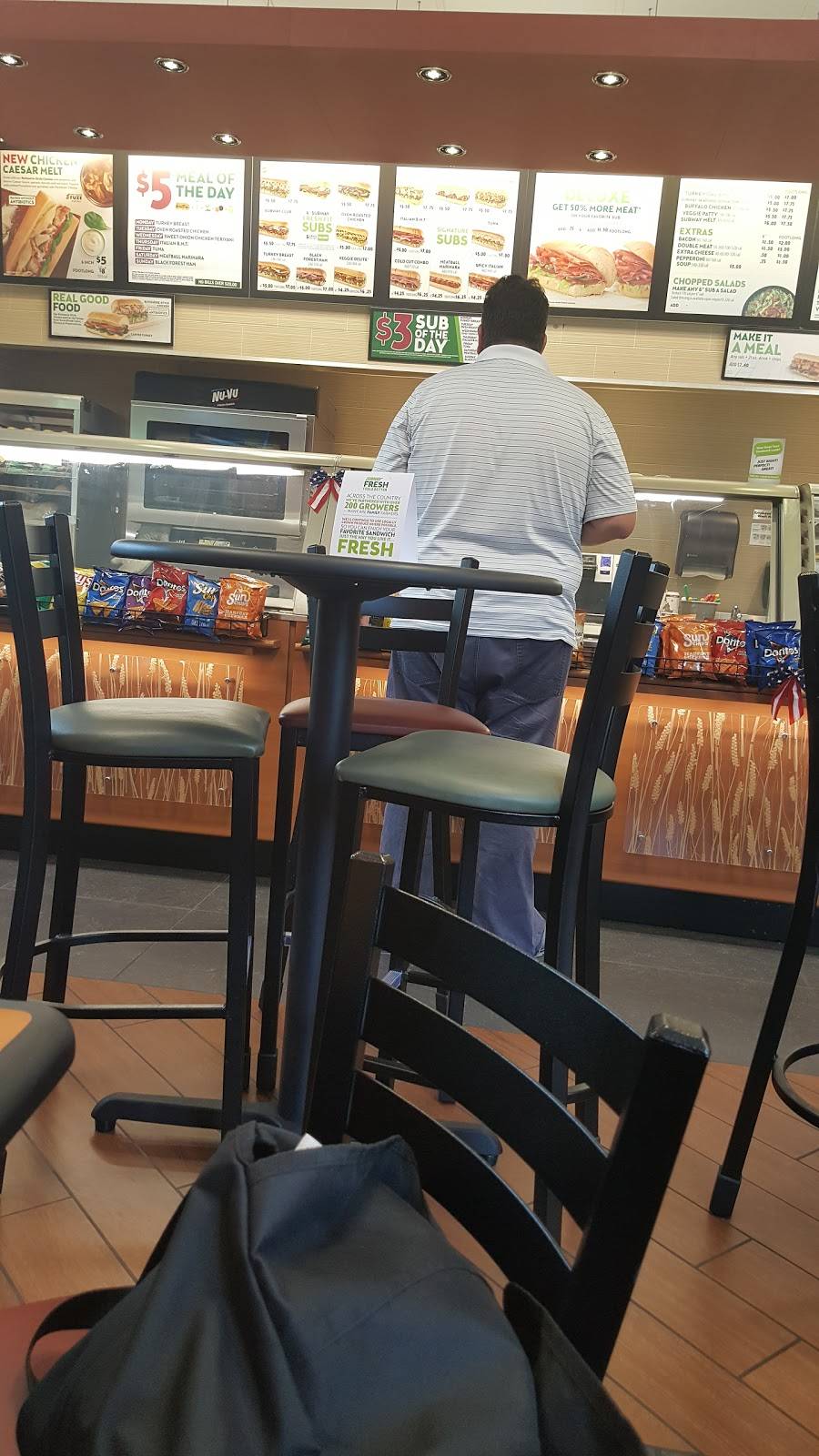 Subway | restaurant | 12331 Towne Lake Dr, Fort Myers, FL 33913, USA | 2392196799 OR +1 239-219-6799