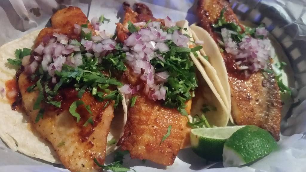 Dos Piñas | restaurant | 251 Rhode Island St, San Francisco, CA 94103, USA | 4152528220 OR +1 415-252-8220