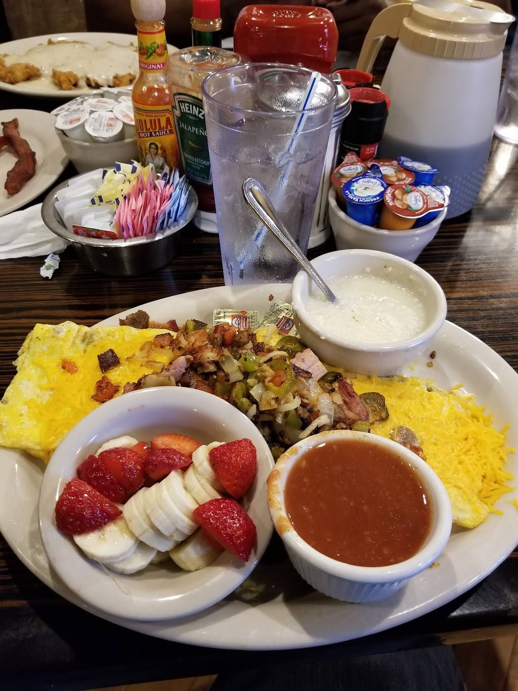 Oldwest Cafe | restaurant | 4650 Little Rd, Arlington, TX 76017, USA | 8175634778 OR +1 817-563-4778