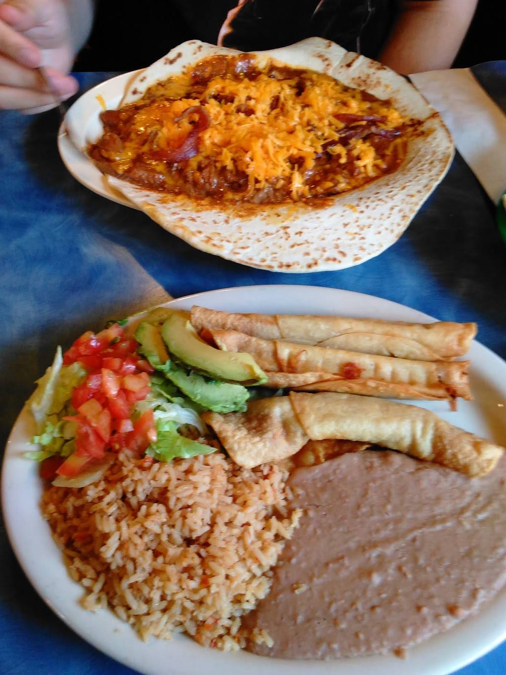 Rolandos Super Taco | restaurant | 93 Shasta Ave, San Antonio, TX 78221, USA | 2109279449 OR +1 210-927-9449