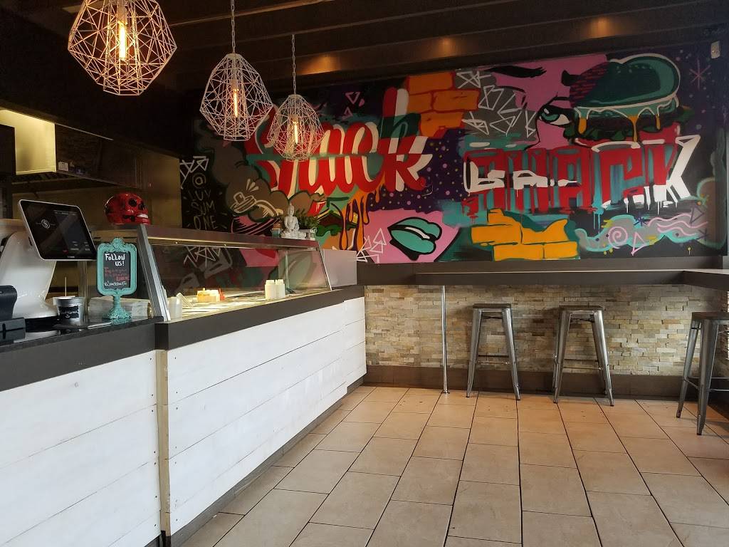 Snack Shack | restaurant | 3260 Lake Shore Blvd W, Etobicoke, ON M8V 1M4, Canada | 6475085777 OR +1 647-508-5777