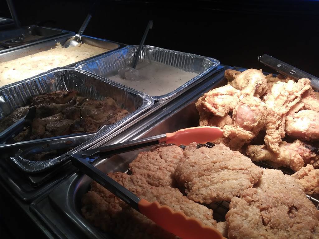 Sarah Lees Southern Cooking | restaurant | 6646 US-51, Millington, TN 38053, USA | 9018730906 OR +1 901-873-0906