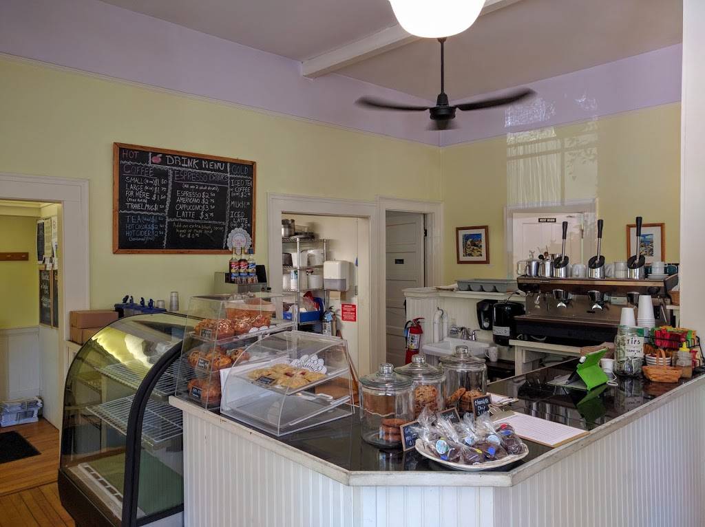 The SchoolHouse Cafe | cafe | 506 Harpswell Neck Rd, Harpswell, ME 04079, USA | 2074062316 OR +1 207-406-2316