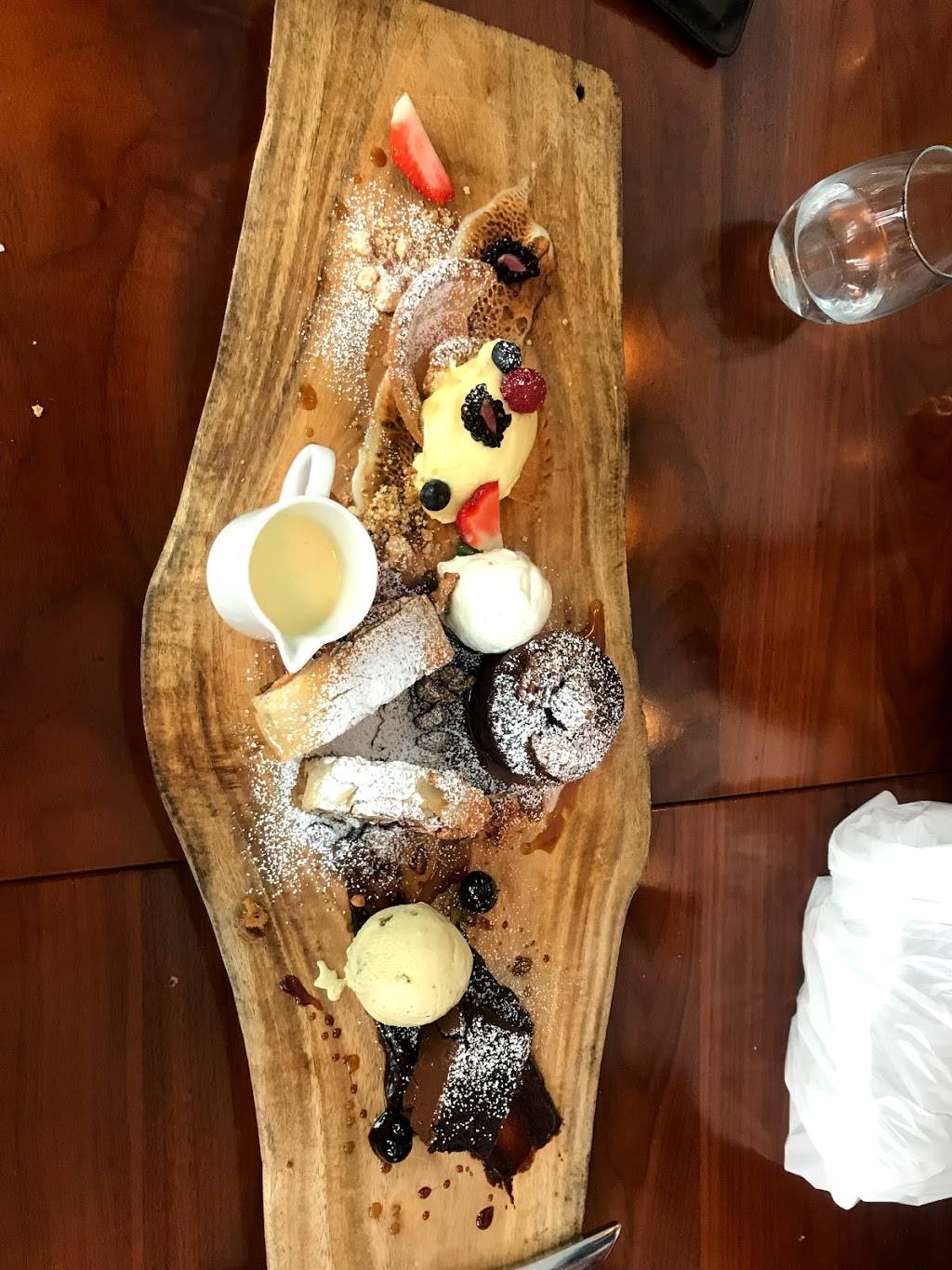 Barnsteiners | restaurant | 1 Balmoral Ave, Toronto, ON M4V 3B9, Canada | 4165150551 OR +1 416-515-0551