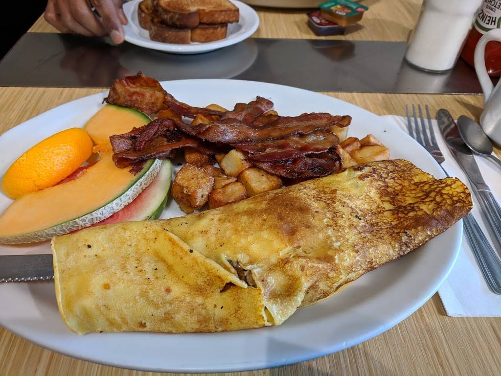 Mon Resto | restaurant | 532 Boulevard Maloney E, Gatineau, QC J8P 1E7, Canada | 8198933344 OR +1 819-893-3344