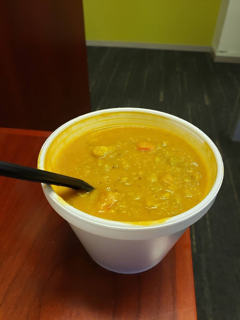 Greenroom Salads | restaurant | 500 Griswold St Suite 220, Detroit, MI 48226, USA | 3139639565 OR +1 313-963-9565