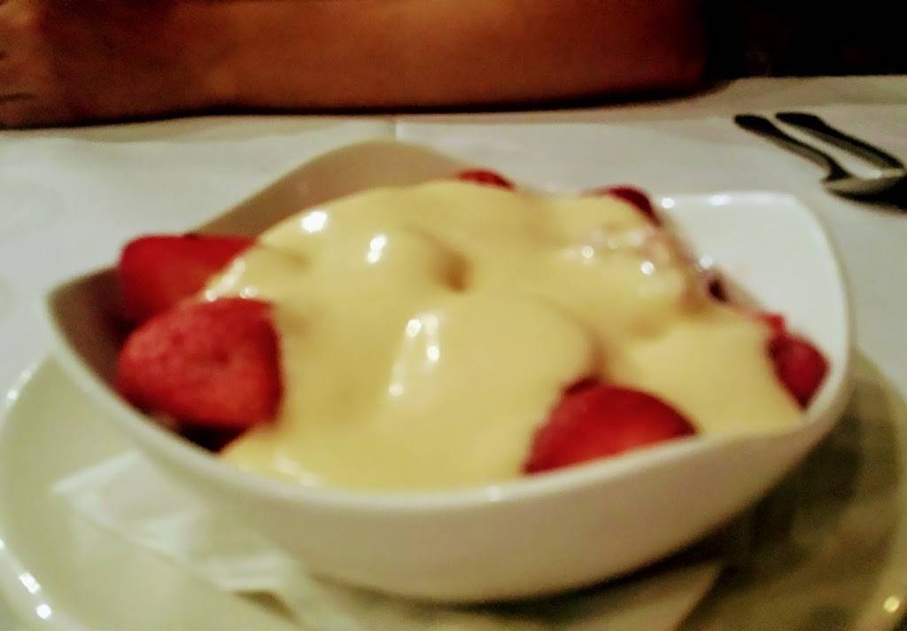 Alberto | restaurant | 98-31 Metropolitan Ave, Forest Hills, NY 11375, USA | 7182687860 OR +1 718-268-7860