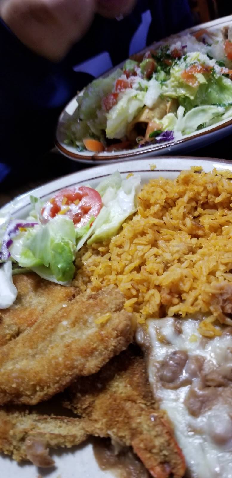 Los Portales Restaurant | restaurant | 1400 W McFadden Ave, Santa Ana, CA 92704, USA | 7145450089 OR +1 714-545-0089