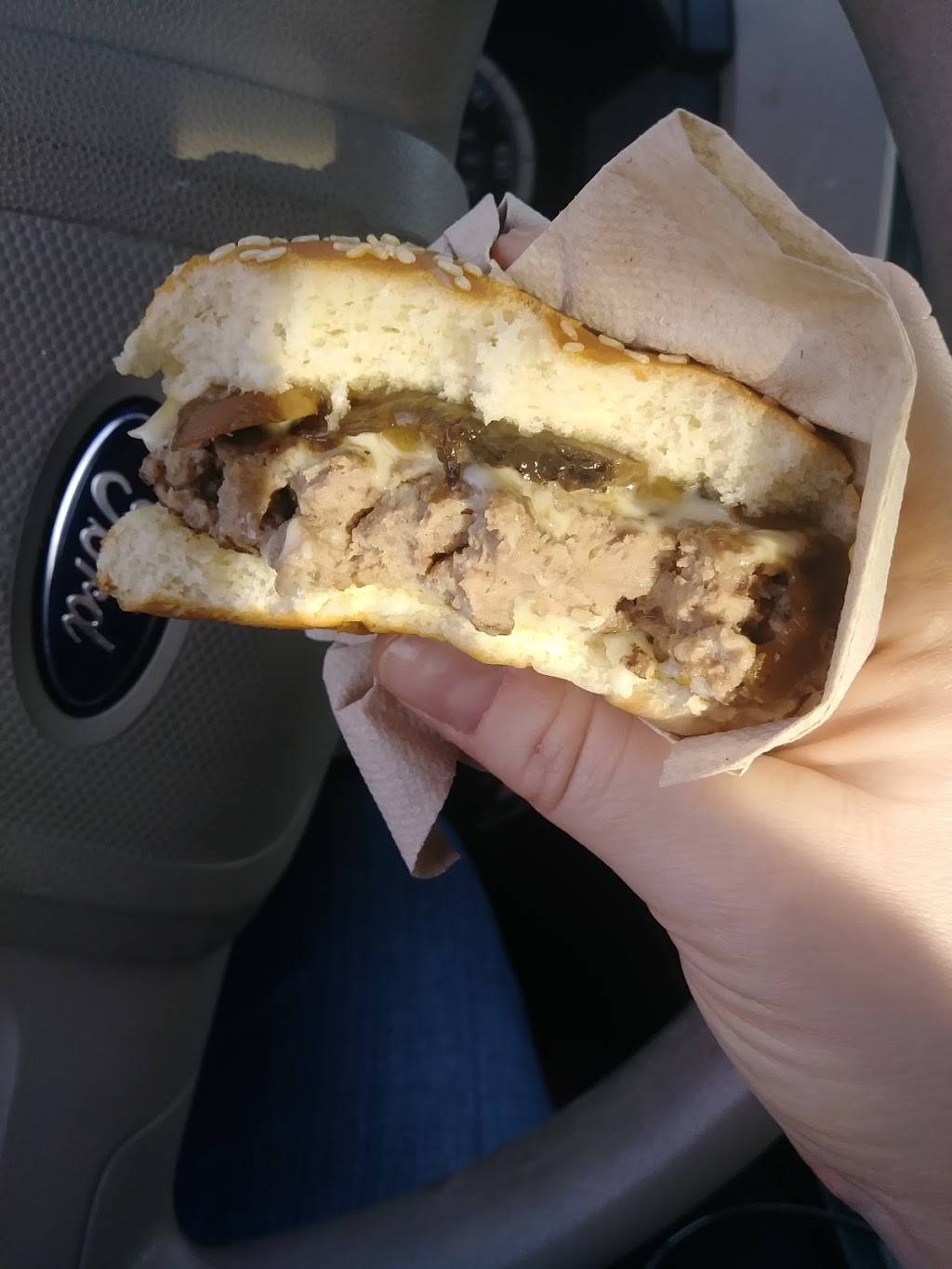 Hardees | restaurant | 3342 Virginia Beach Blvd, Virginia Beach, VA 23452, USA | 7574867941 OR +1 757-486-7941