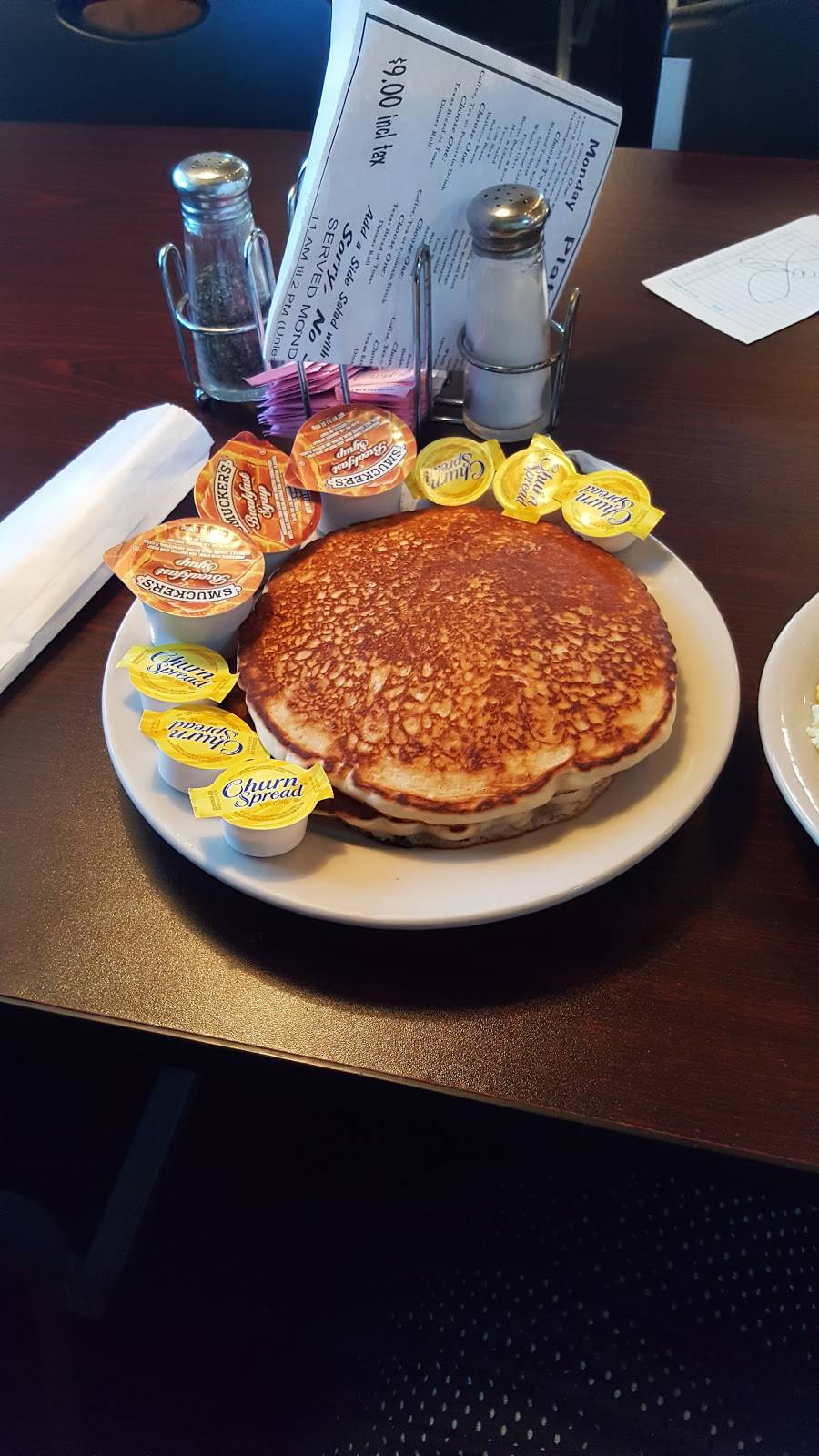 TJ’s Pub & Grub | night club | 707 W Montgomery St, Willis, TX 77378, USA | 9368569663 OR +1 936-856-9663