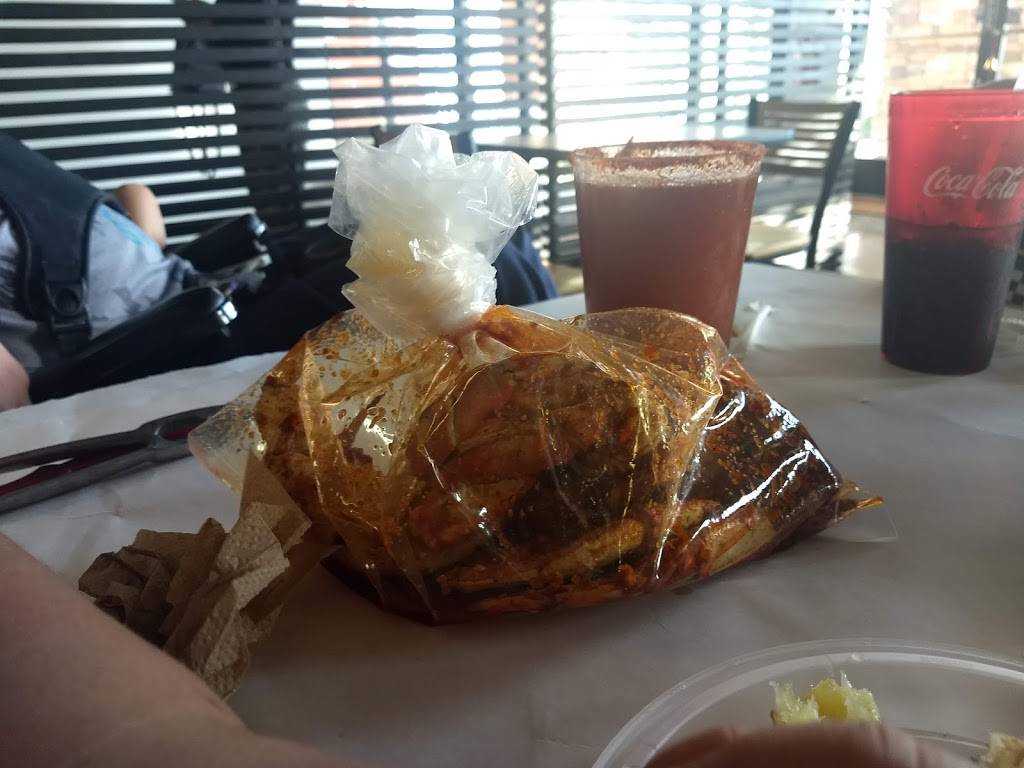 The Cajun Spot | restaurant | 3242 W Grant Line Rd, Tracy, CA 95304, USA | 2092291375 OR +1 209-229-1375