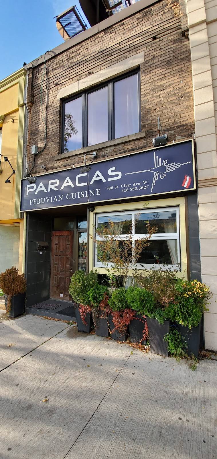 Paracas Peruvian Restaurant | restaurant | 992 St Clair Ave W, Toronto, ON M6E 1A2, Canada | 4165325627 OR +1 416-532-5627