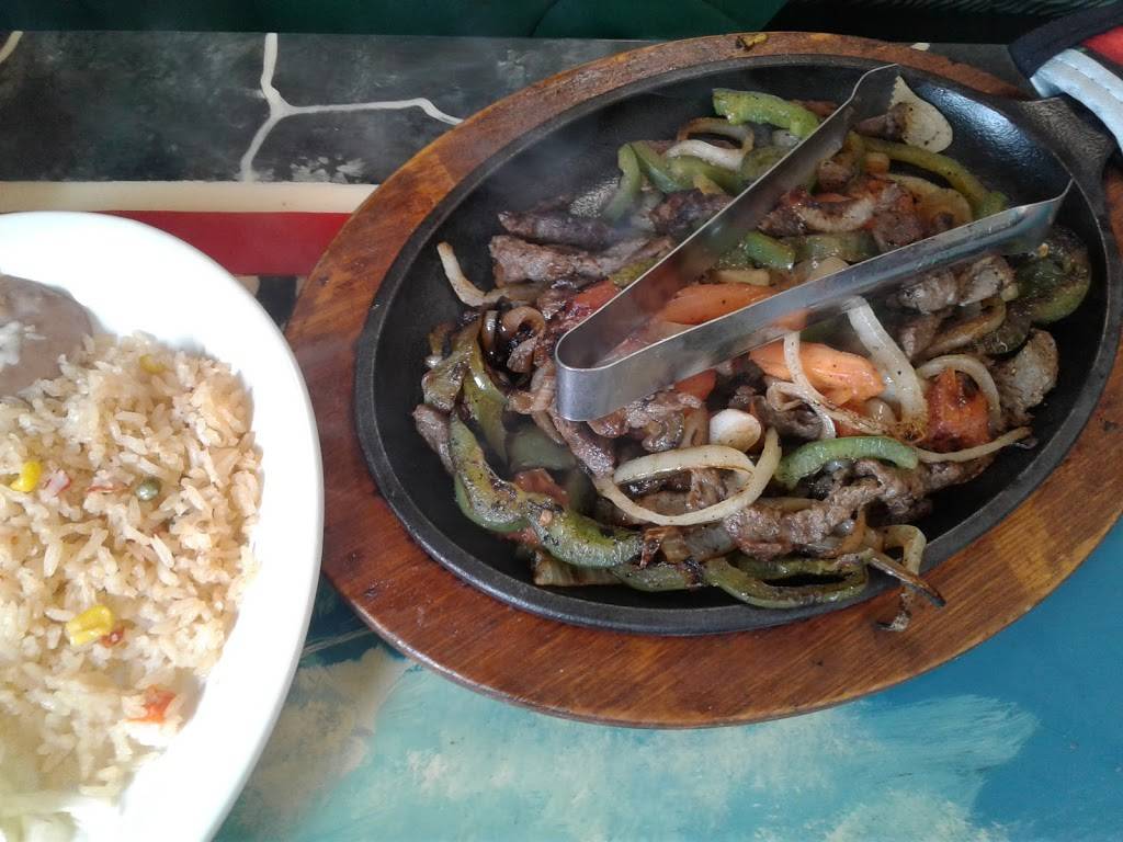 La Marquesa | restaurant | 3101 Clays Mill Rd suite 400, Lexington, KY 40503, USA | 8592254840 OR +1 859-225-4840