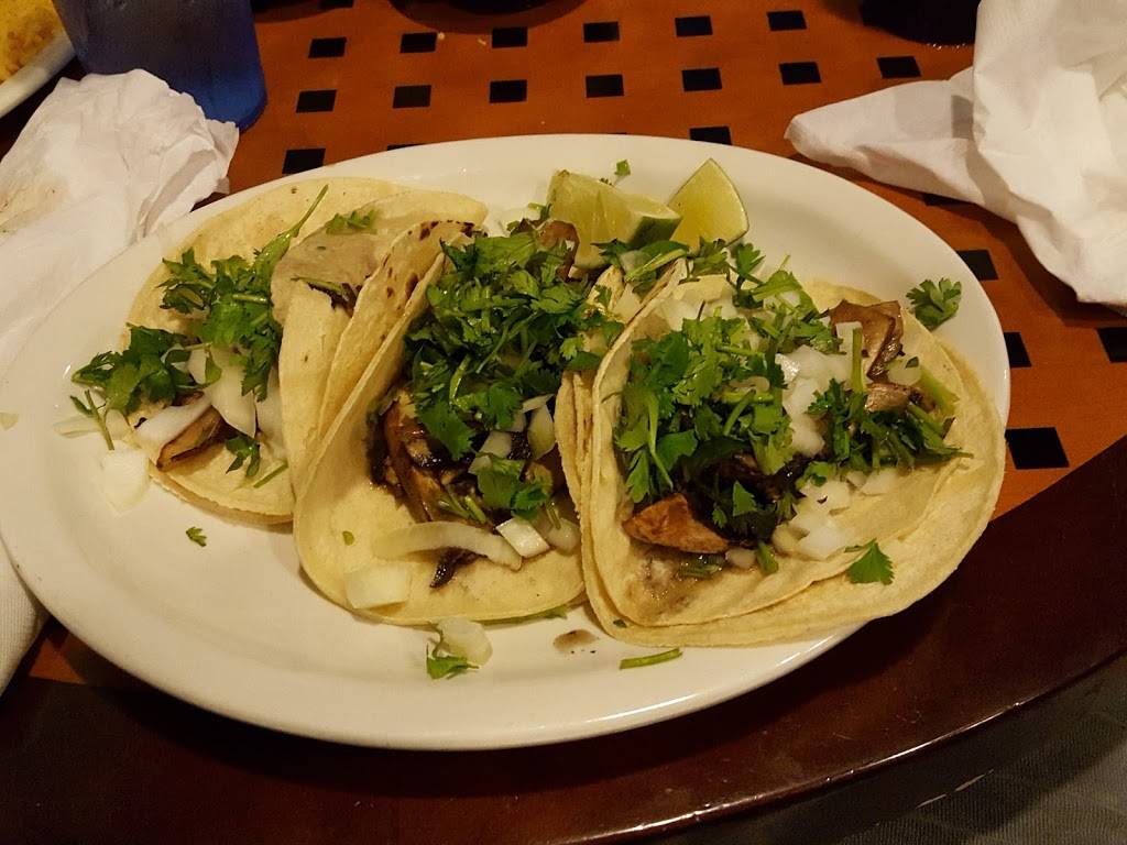 Tower Taco | restaurant | 3147 Cherokee St #2843, St. Louis, MO 63118, USA | 3142561141 OR +1 314-256-1141