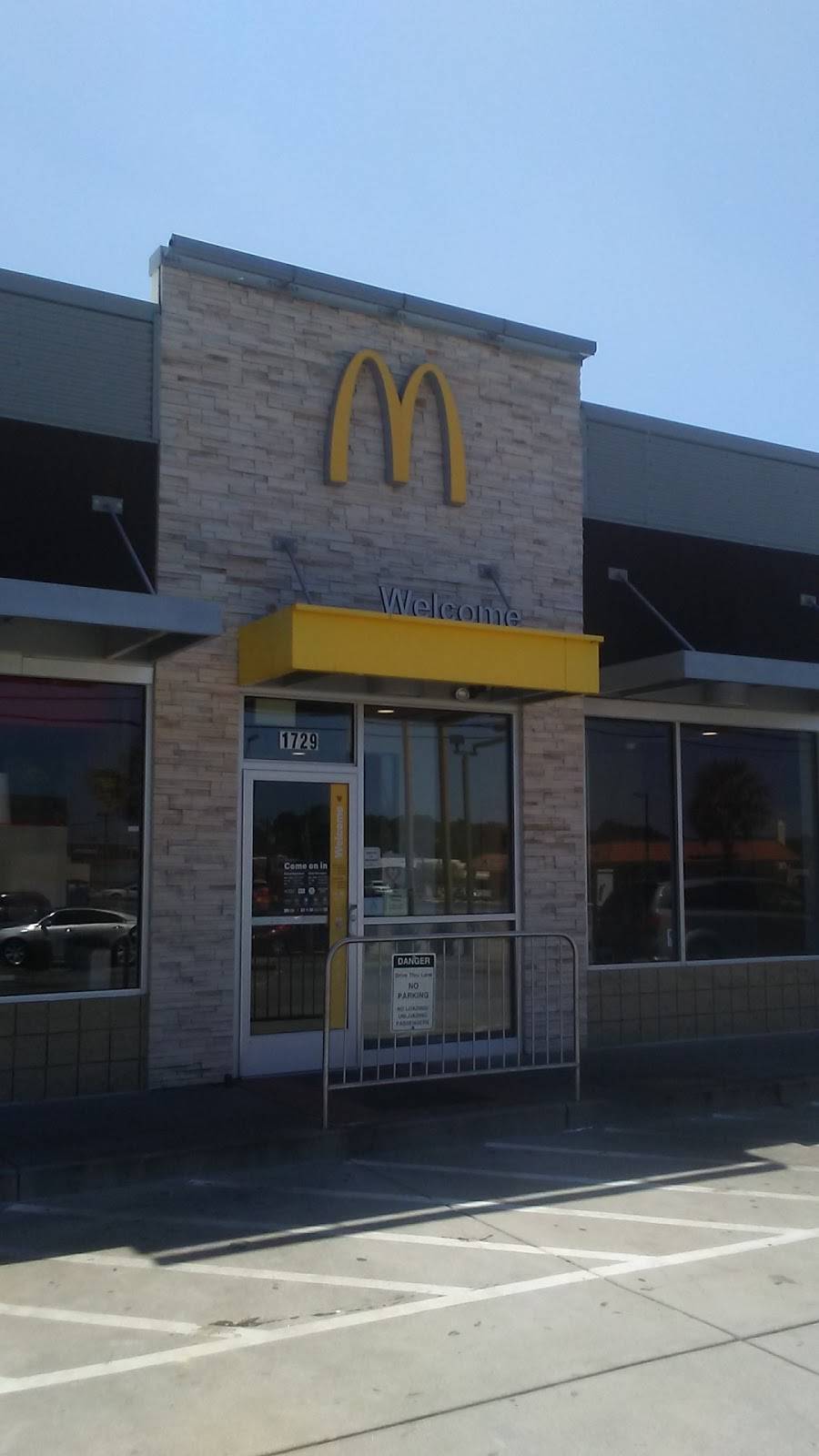 McDonalds | cafe | 1729 Broad River Rd, Columbia, SC 29210, USA | 8037728798 OR +1 803-772-8798