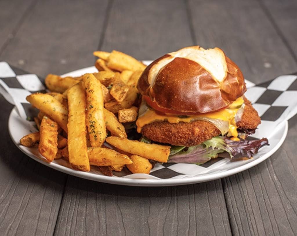 BTs Bar & Grill | restaurant | 3615 NW S River Dr, Miami, FL 33142, USA | 7863345457 OR +1 786-334-5457