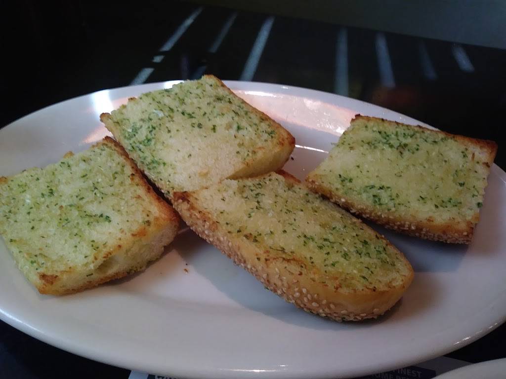 Giuseppes Pizza & Family Restaurant | restaurant | 1380 Street Rd, Warminster, PA 18974, USA | 2156745550 OR +1 215-674-5550