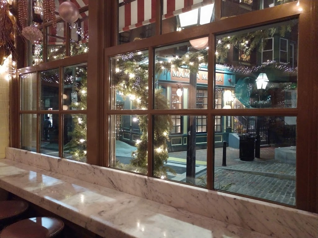 Ciao Roma | restaurant | 5 N Square, Boston, MA 02113, USA | 6178294975 OR +1 617-829-4975