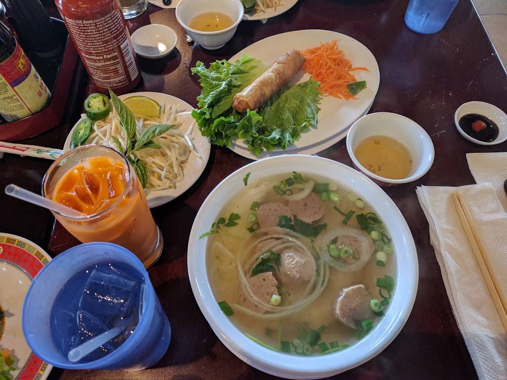 Thanh Binh Vietnamese Restaurant | restaurant | 27660 Marguerite Pkwy, Mission Viejo, CA 92692, USA | 9493478989 OR +1 949-347-8989