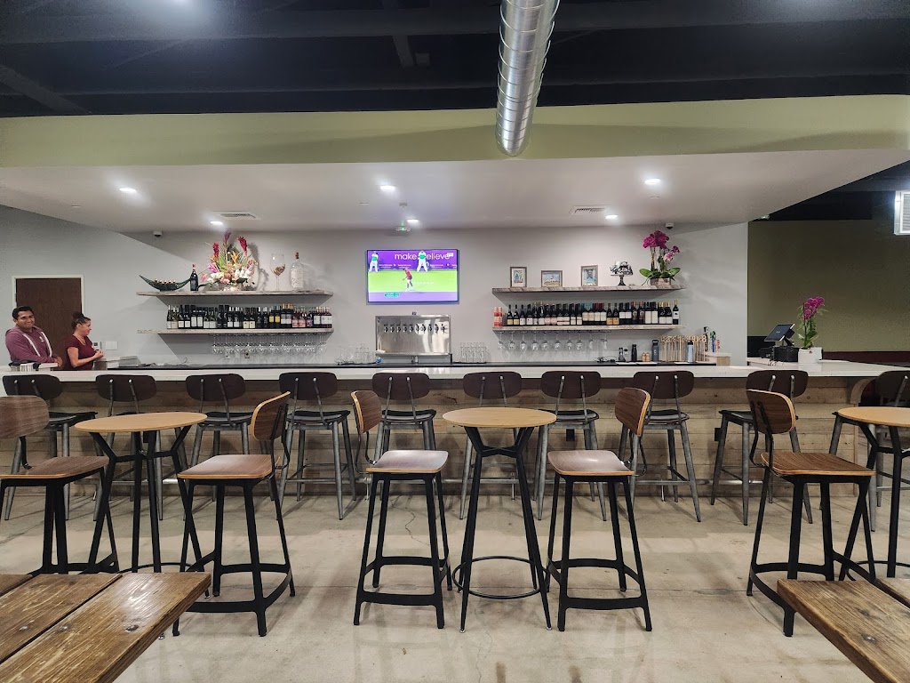 Vinya: vino + vinyasa | restaurant | 6185 Balboa Ave, San Diego, CA 92111, USA | 8587038101 OR +1 858-703-8101